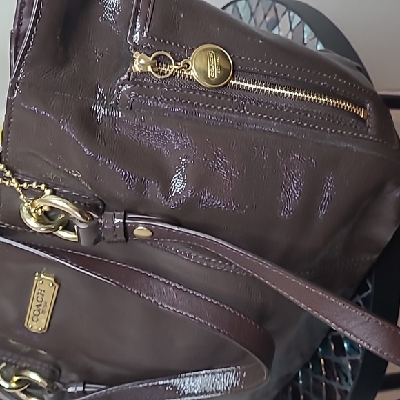 Coach Shiny Brown Shoulder Bag - Picture 3 of 14